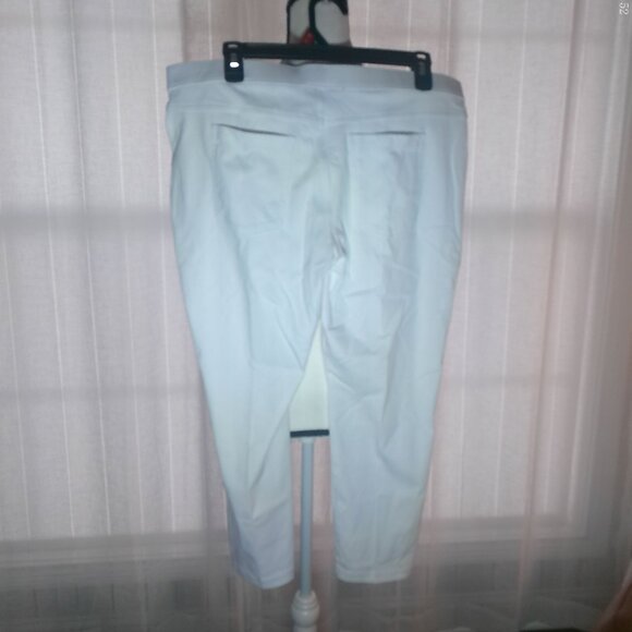 NO NONSENCE Cropped White Legging XL - Picture 2 of 4